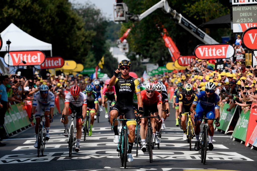 Dylan Groenewegen (LottoNl-Jumbo) wins in Amiens