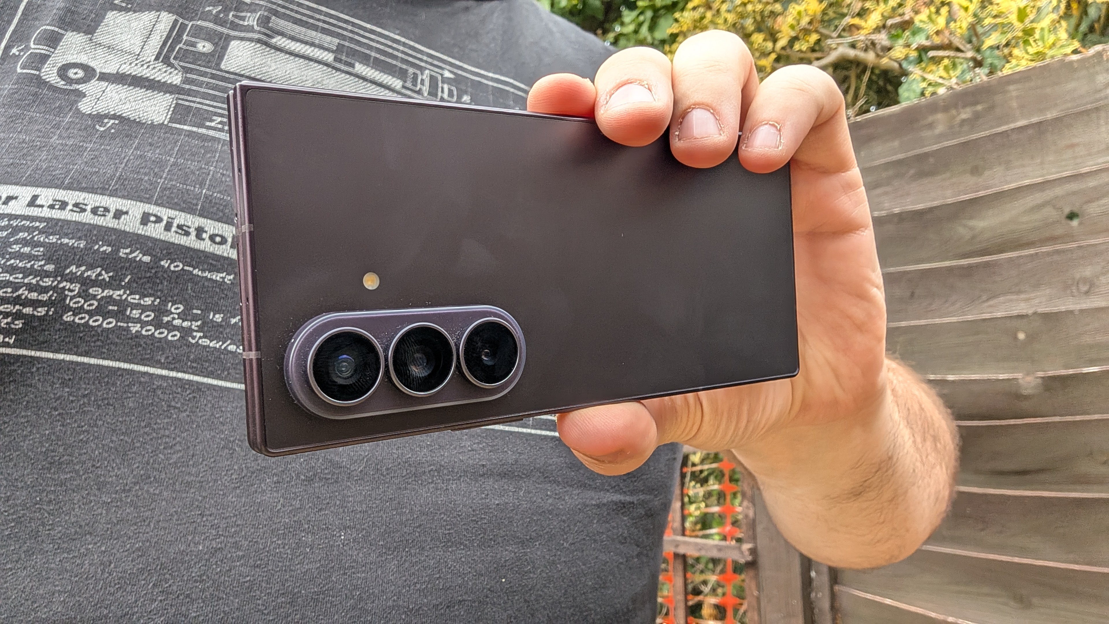 samsung galaxy z fold 8 ultra sample photos