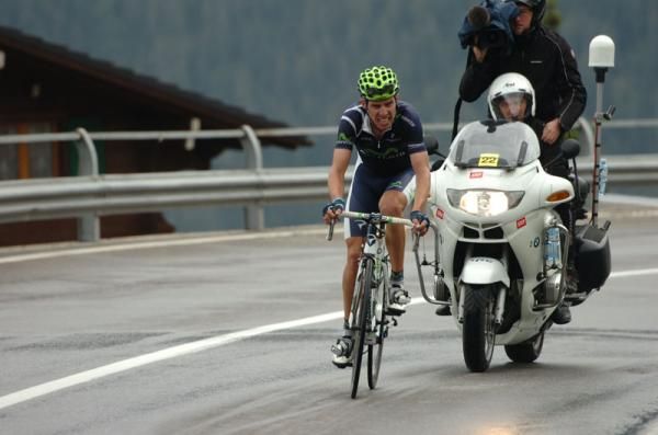 Rui Costa (Movistar) goes after Frank Schleck