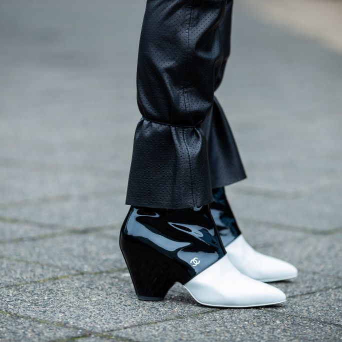 How to Wear Ankle Boots With Leggings, How to Wear Your Favourite Ankle  Boots — the 2020 Way