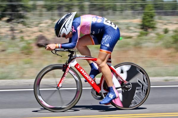 Alison Powers (Vera Bradley Foundation) passing by on the way to the turn around.