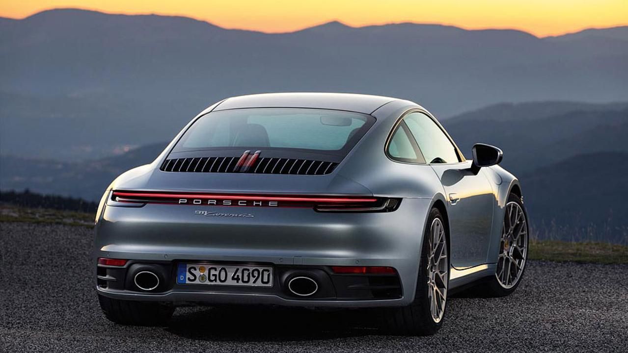 Porsche 911 992