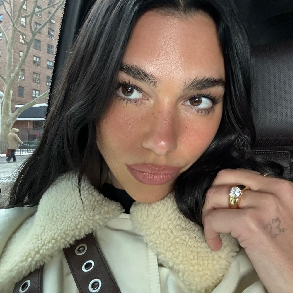 Dua Lipa engagement ring.