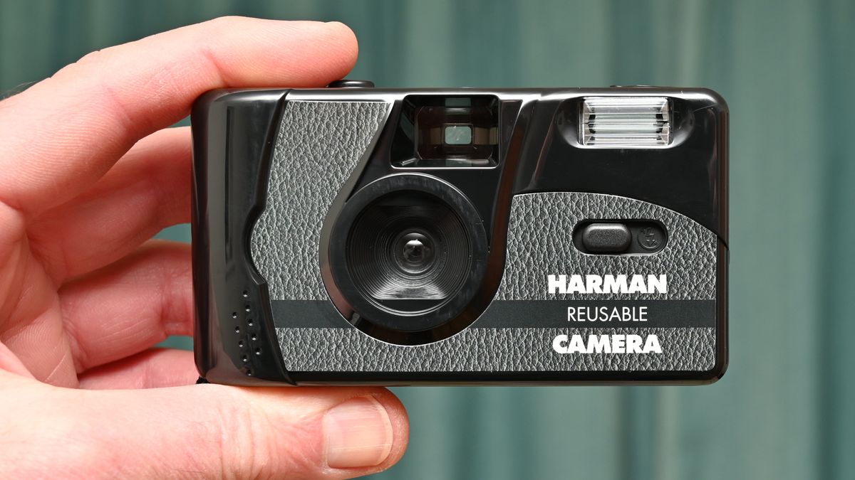 Ilford harman reusable camera discount