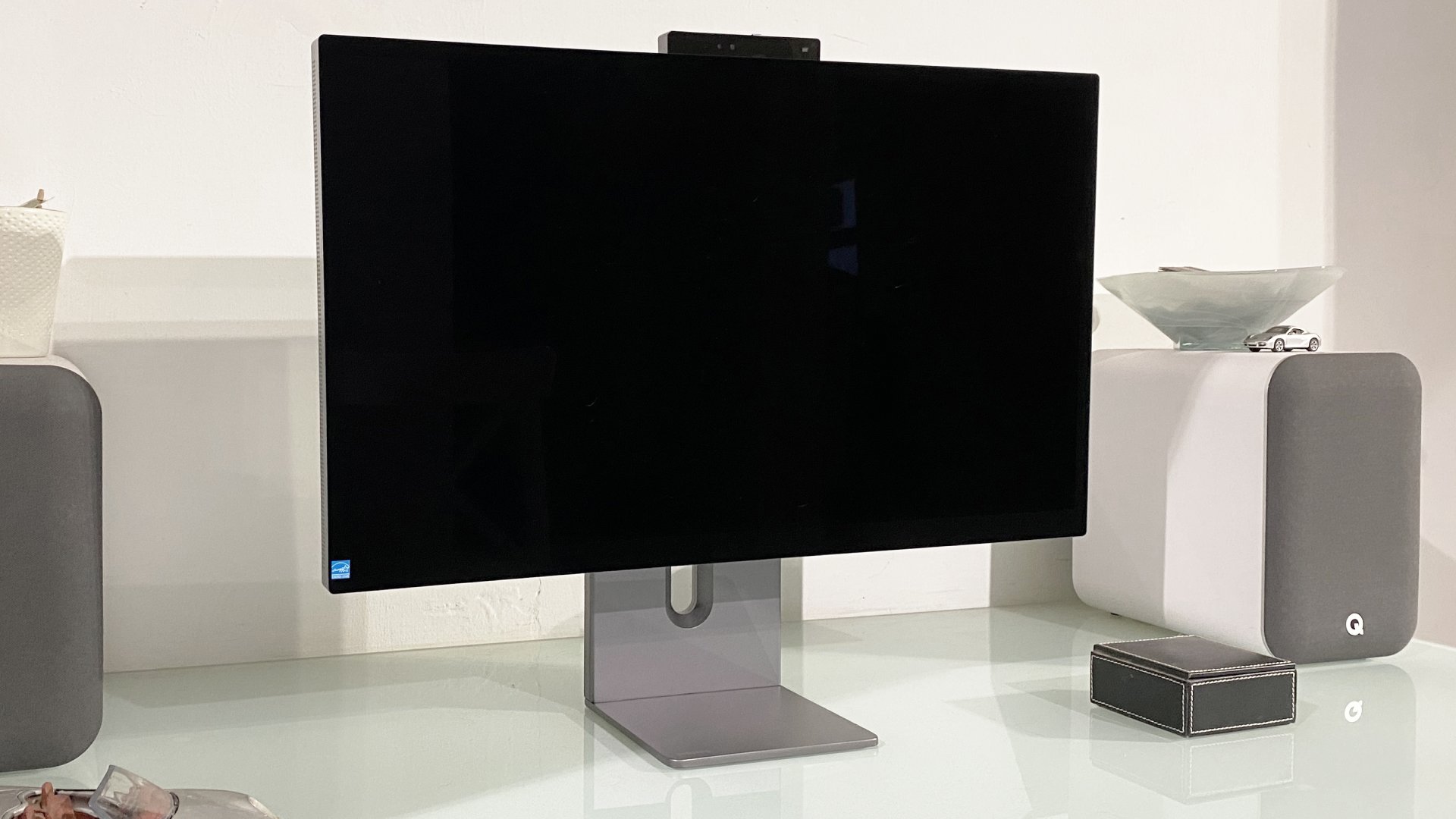 Philips 27E3U7903 during our review