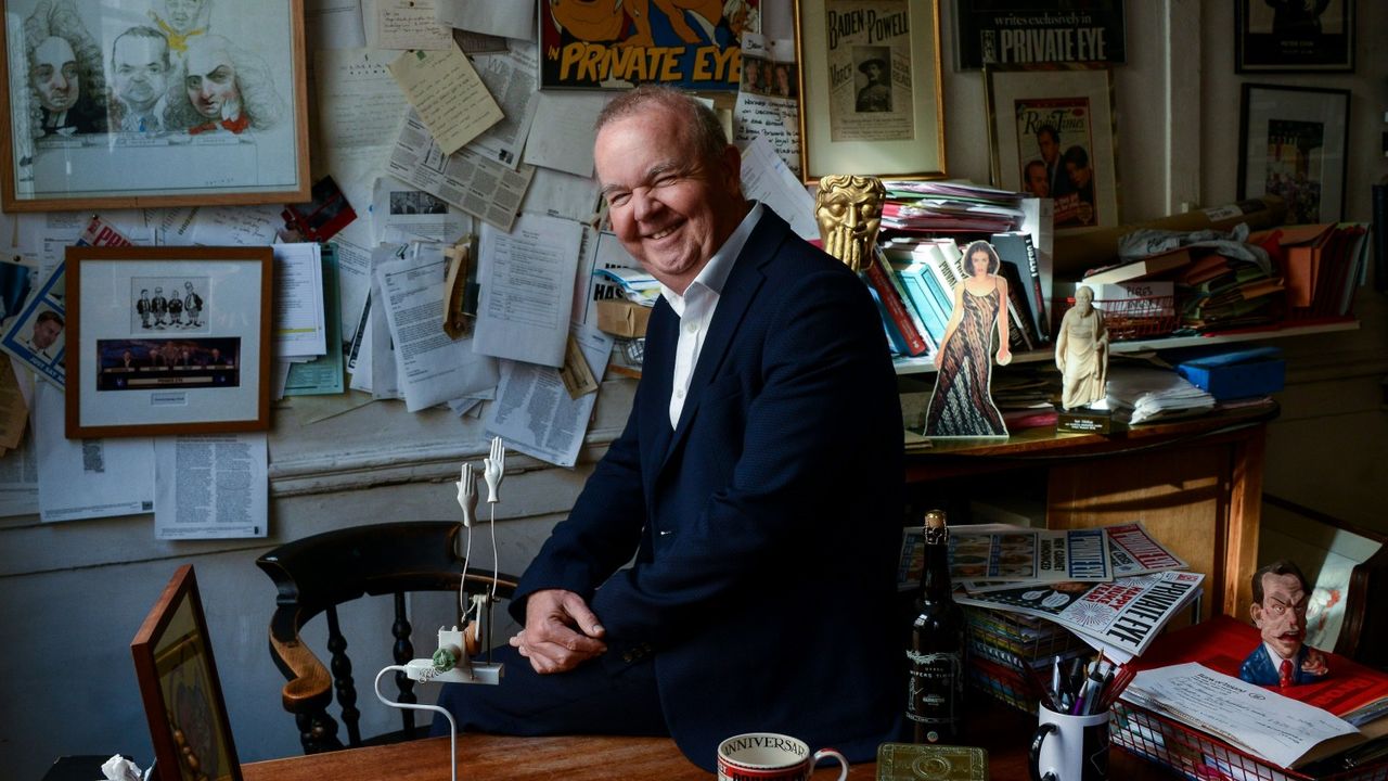 Ian Hislop in his Private Eye editor&#039;s office