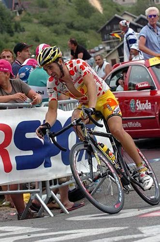 David de la Fuente (Saunier Duval) strengthened his lead on the dots