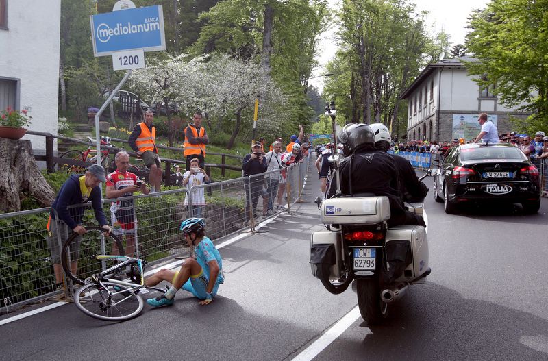 Diego Rosa (Astana) picks himself up off the ground after crashing