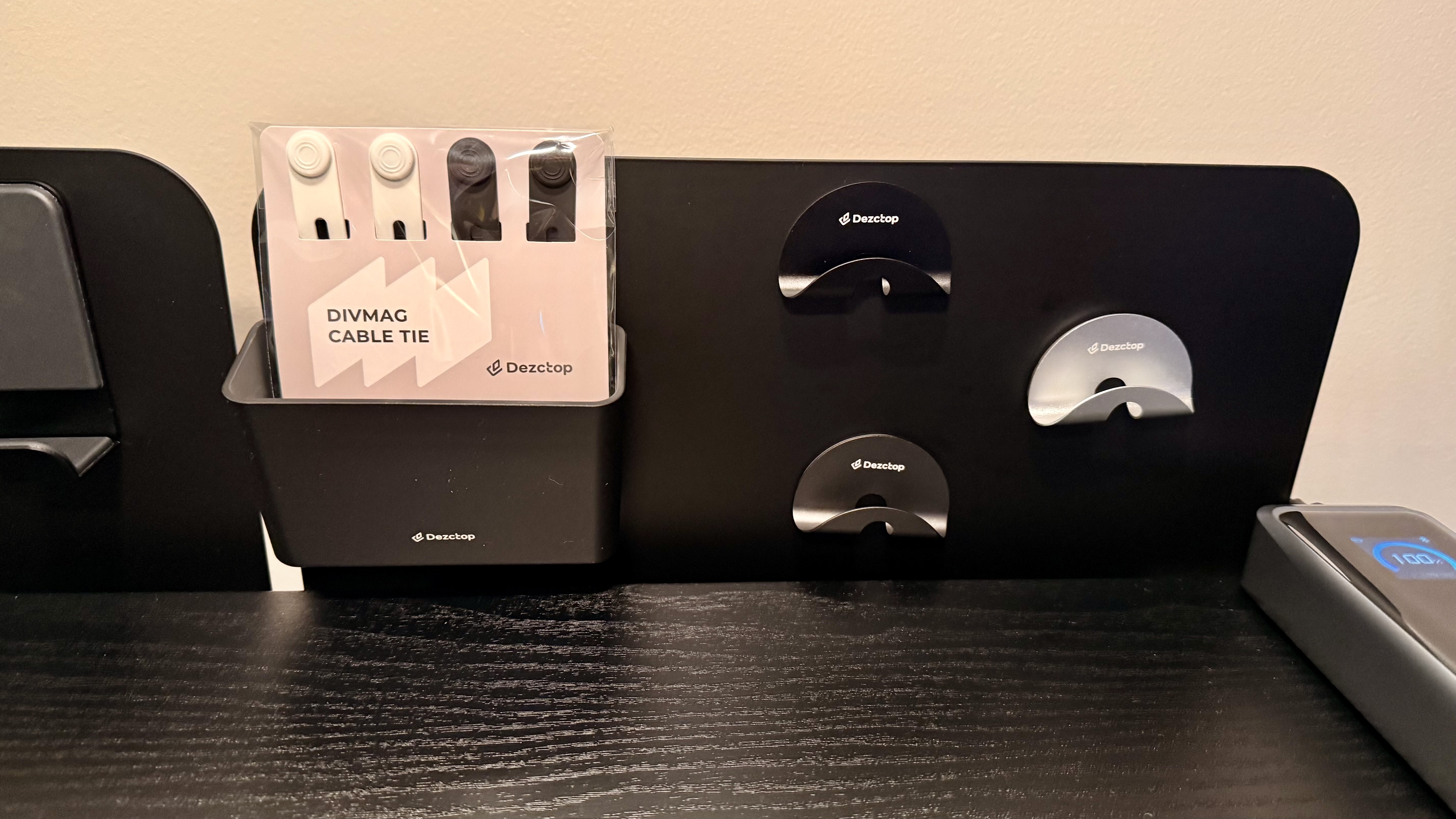 Dezctop | Revon Elite