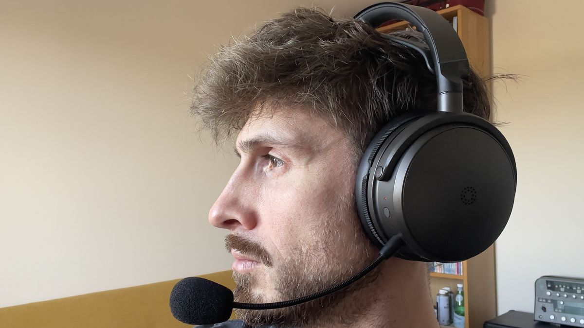 Our own review gave the Audeze Maxwell 2 four stars, but it's such a brilliant gaming headset that I would have given it five