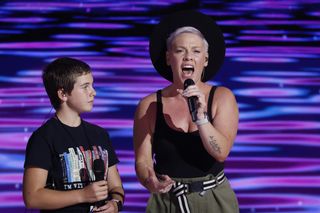 P!NK and her daughter Willow Sage Hart take part in stage testing ahead of the start of the final day of the Democratic National Convention (DNC) at the United Center on August 22, 2024 in Chicago, Illinois.