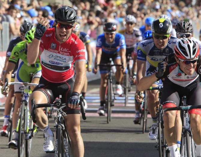 Mark Cavendish(Omega Pharma QuickStep) takes his fourth win of this year's Giro