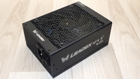Super Flower Leadex Titanium ATX 3 2800W PSU