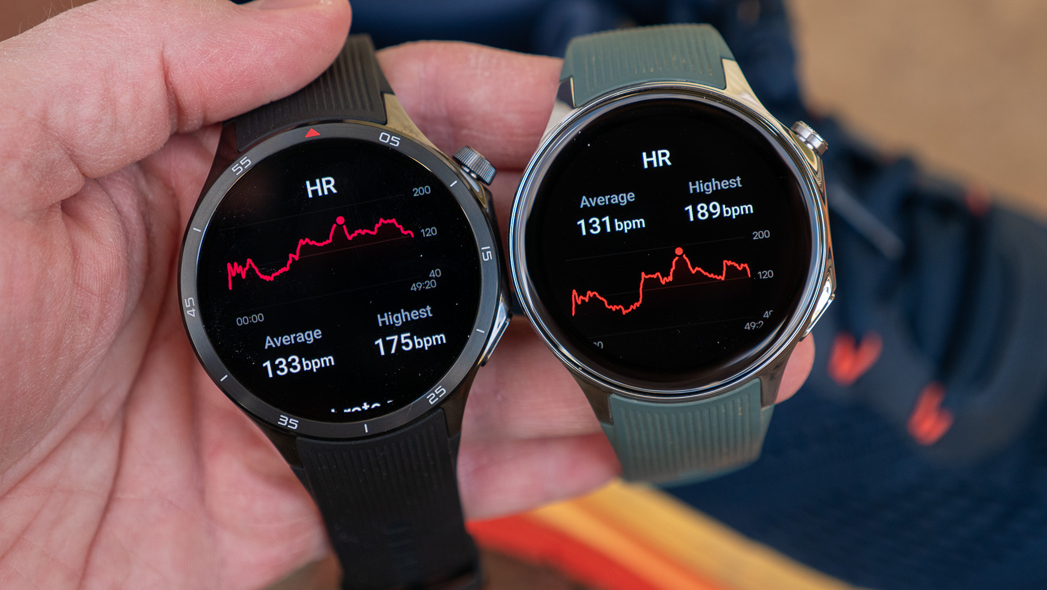 The OnePlus Watch 3 (left) and OnePlus Watch 2 (right) showing comparative heart rate data for the same workout.