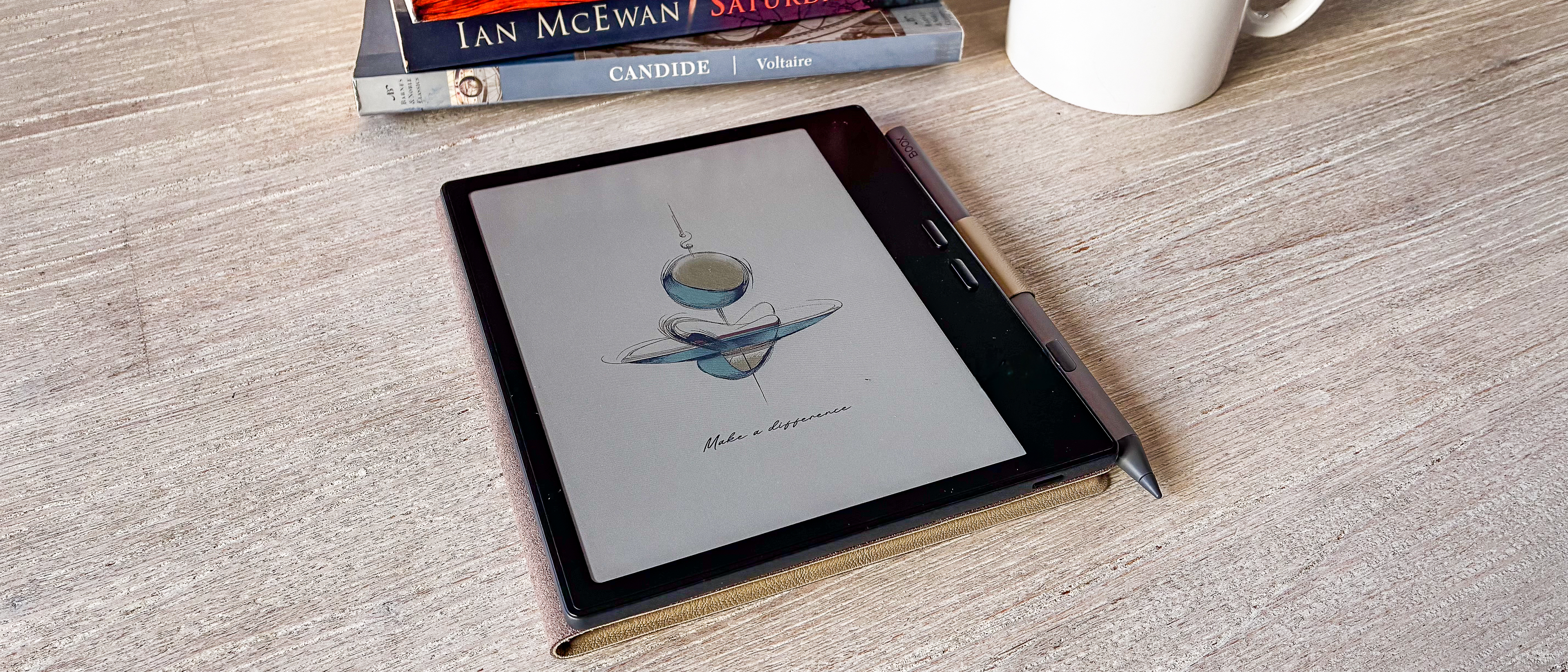 The Boox Go Color 7 Gen II ereader and the Boox InkSense stylus on a table