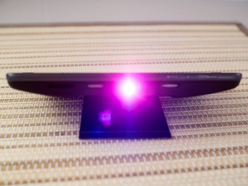 Moto Insta-Share Projector