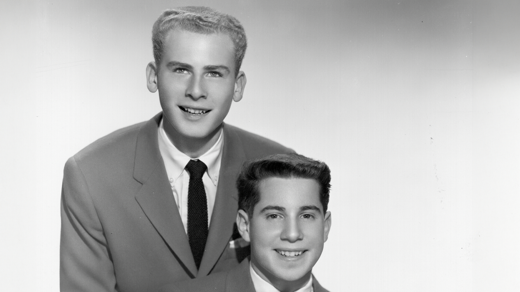 Art Garfunkel and Paul Simon as Tom and Jerry pose for a portrait circa 1957 