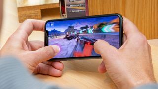 iPhone 11 Pro review performance gameplay