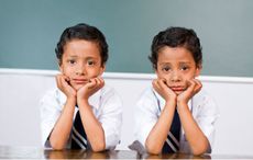 Should twins be seperated at school?