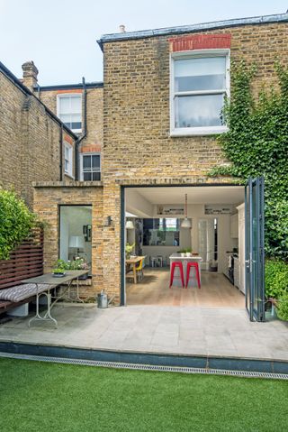 rear extension to victorian terraced house photographed by polly eltes