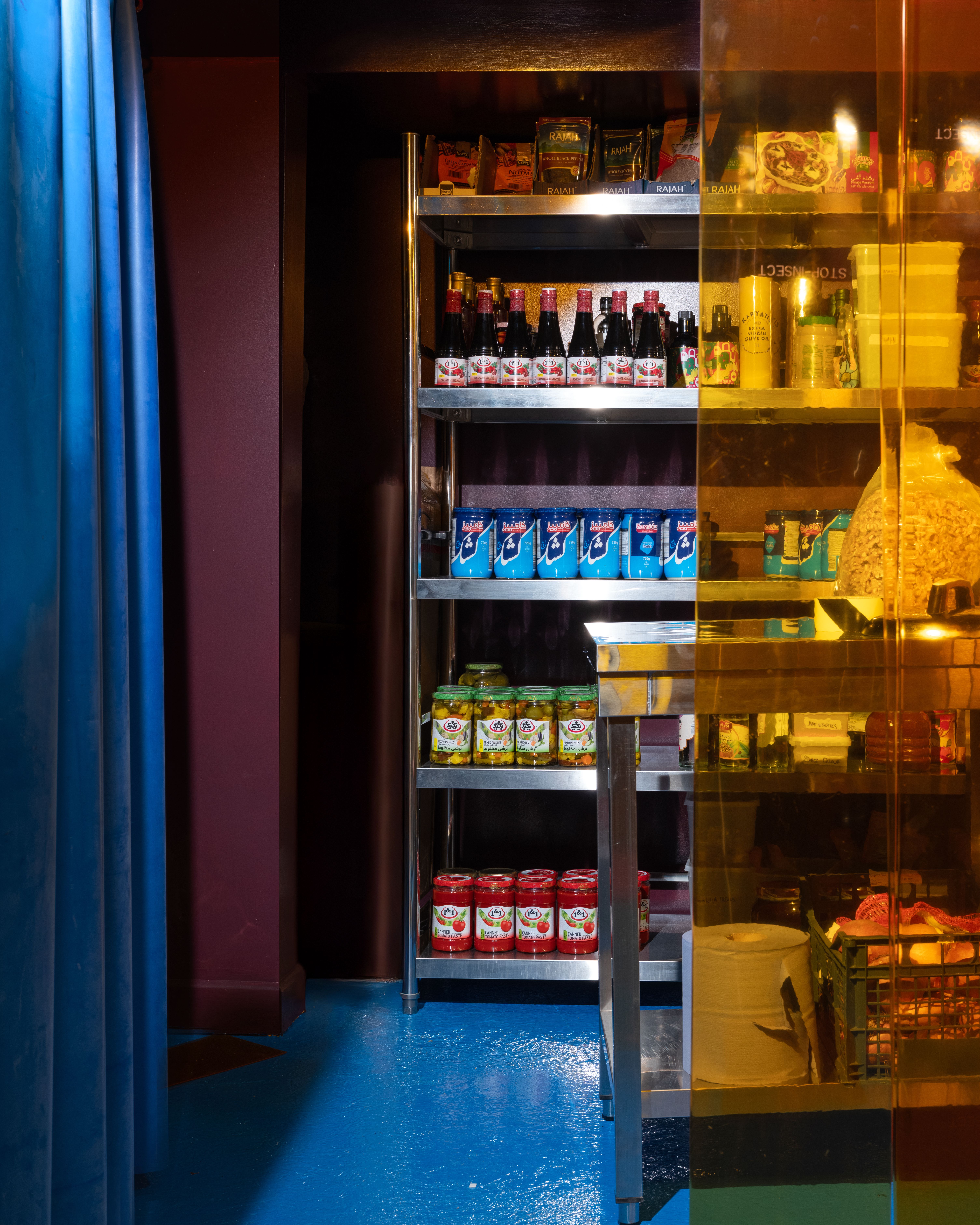 Logma Iranian-Iraqi cafe bisto