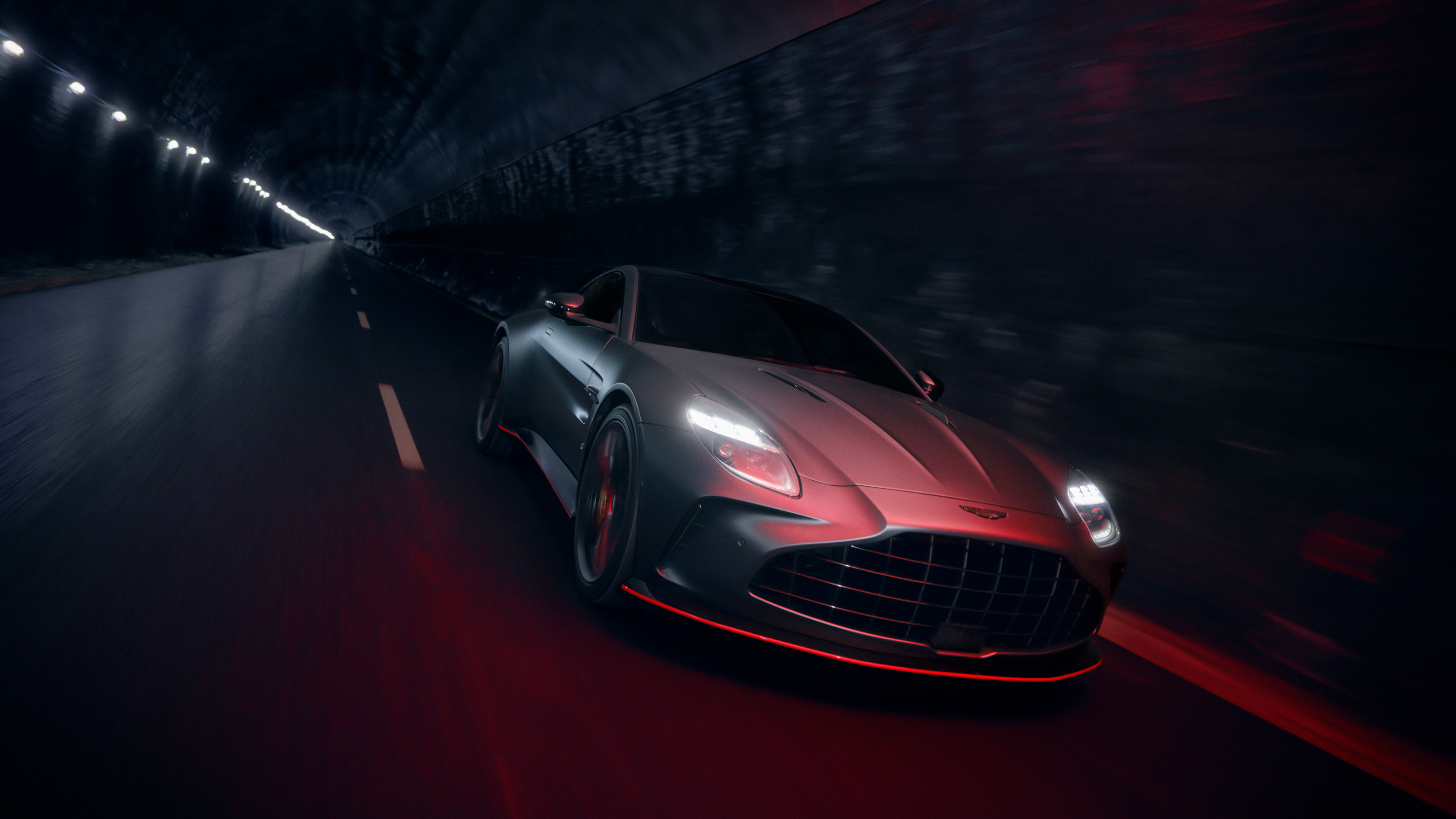 Aston Martin Vantage S