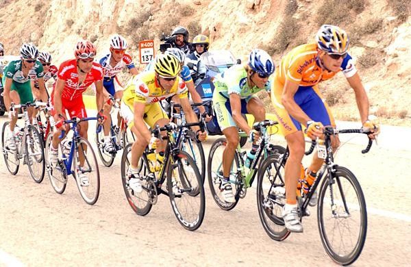 Thorwald Veneberg (Rabobank) driving the break
