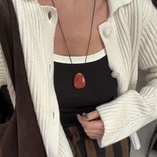 Best long necklaces: @francescasaffari wears a long pendant necklace