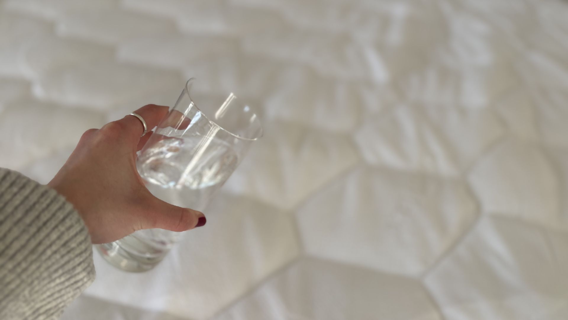 Testing the Soak &amp;amp; Sleep Coolmax Mattress Protector