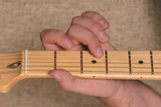 Best ukuleles: Fender Play