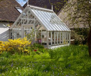 Heritage style greenhouse, Victorian style