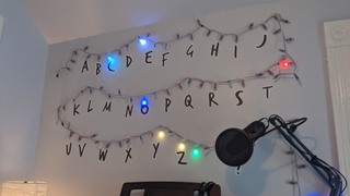Xmas Lights From Stranger Things with Raspberry Pi
