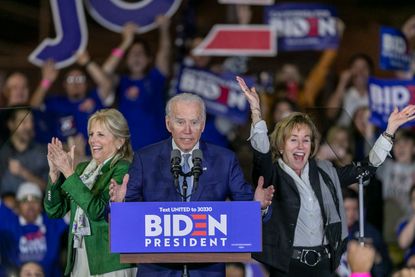Joe Biden, Jill Biden, and Valerie Biden Owens.