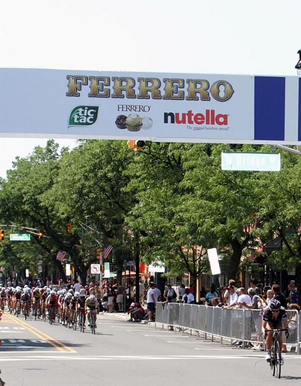 From the gun - the women&rsquo;s race starts fast and furious