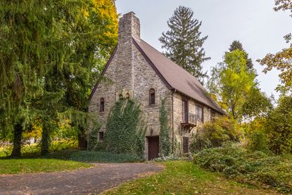 A classic stone house available in Pennsylvania