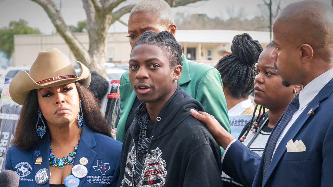 Darryl George outside Texas court