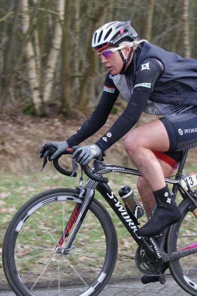 Emilia Fahlin (Team Specialized - Lululemon)
