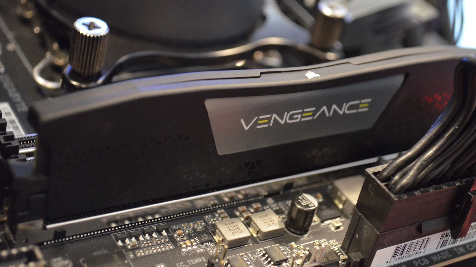 تم اكتشاف ذاكرة Corsair DDR5 باستخدام شرائح الذاكرة الصينية – وهذا قد يعني أن أزمة ذاكرة الوصول العشوائي (RAM) ستنتهي في وقت أقرب مما كان متوقعًا