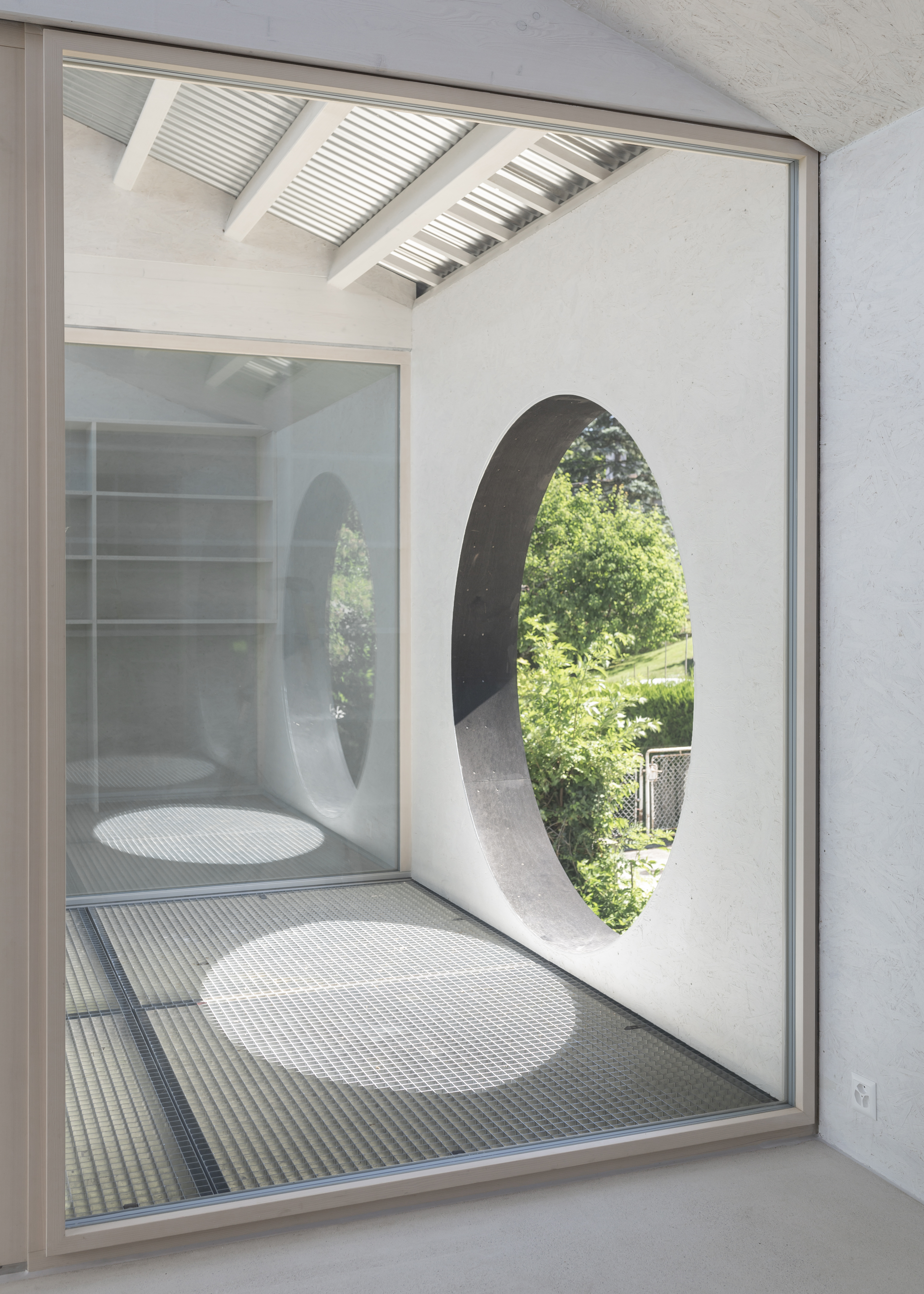 Leopold Banchini interior circular window