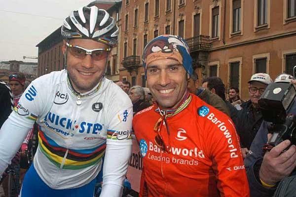 Two world champs pose together - current world champ Tom Boonen (L) and Barloworld's Igor Astarloa