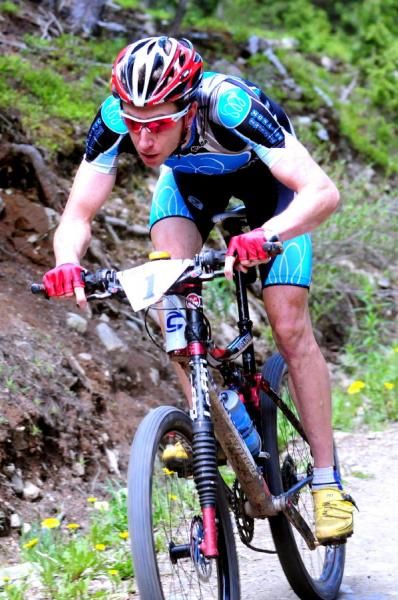 Jeremiah Bishop (MonaVie/Cannondale) chasing JHK.