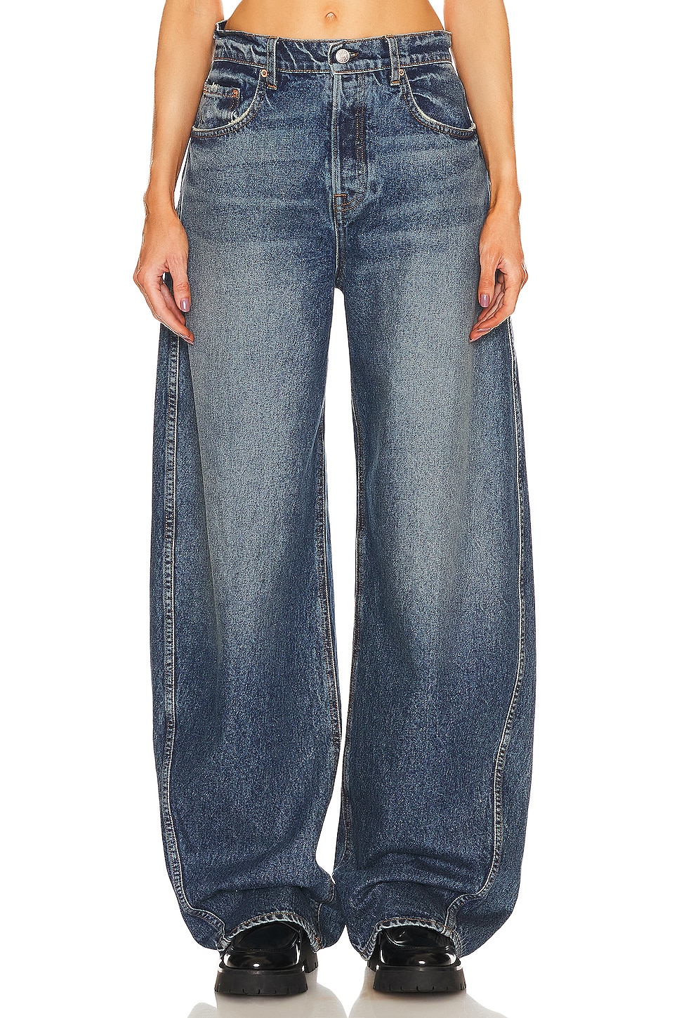 Paola Barrel Leg Jeans