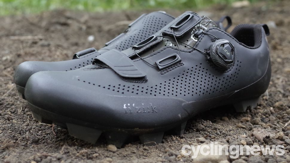 Best gravel bike shoes Cycling shoes for gravel riding Cyclingnews