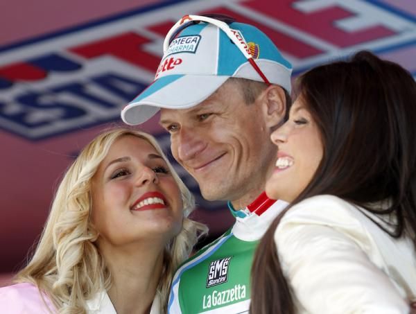 Lang was rewarded with the KOM jersey