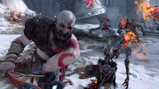 God of War Kratos schlitzt einen Gegner mit seiner Axt auf