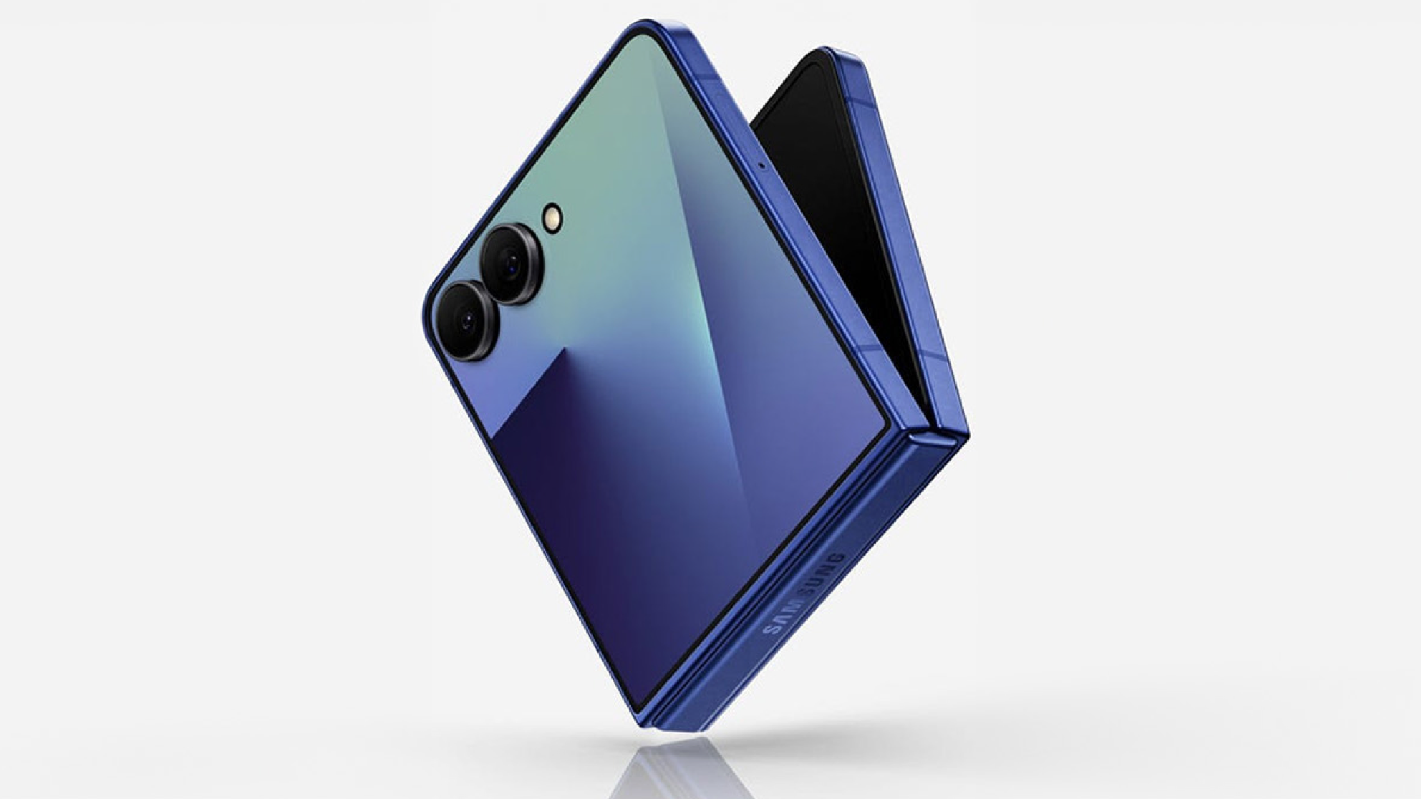 A leaked image that is apparently the Samsung Galaxy Flip 7