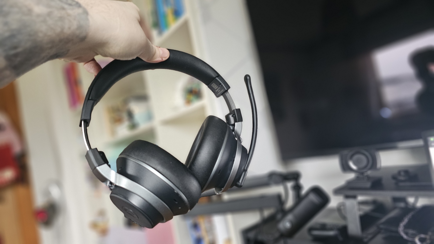 Turtle Beach Stealth Pro review: High angle shot.