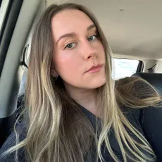 Beauty editor Kaitlyn McLintock