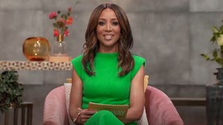Shaun Robinson hosting the 90 Day Fiancé: The Other Way season 4 Tell All