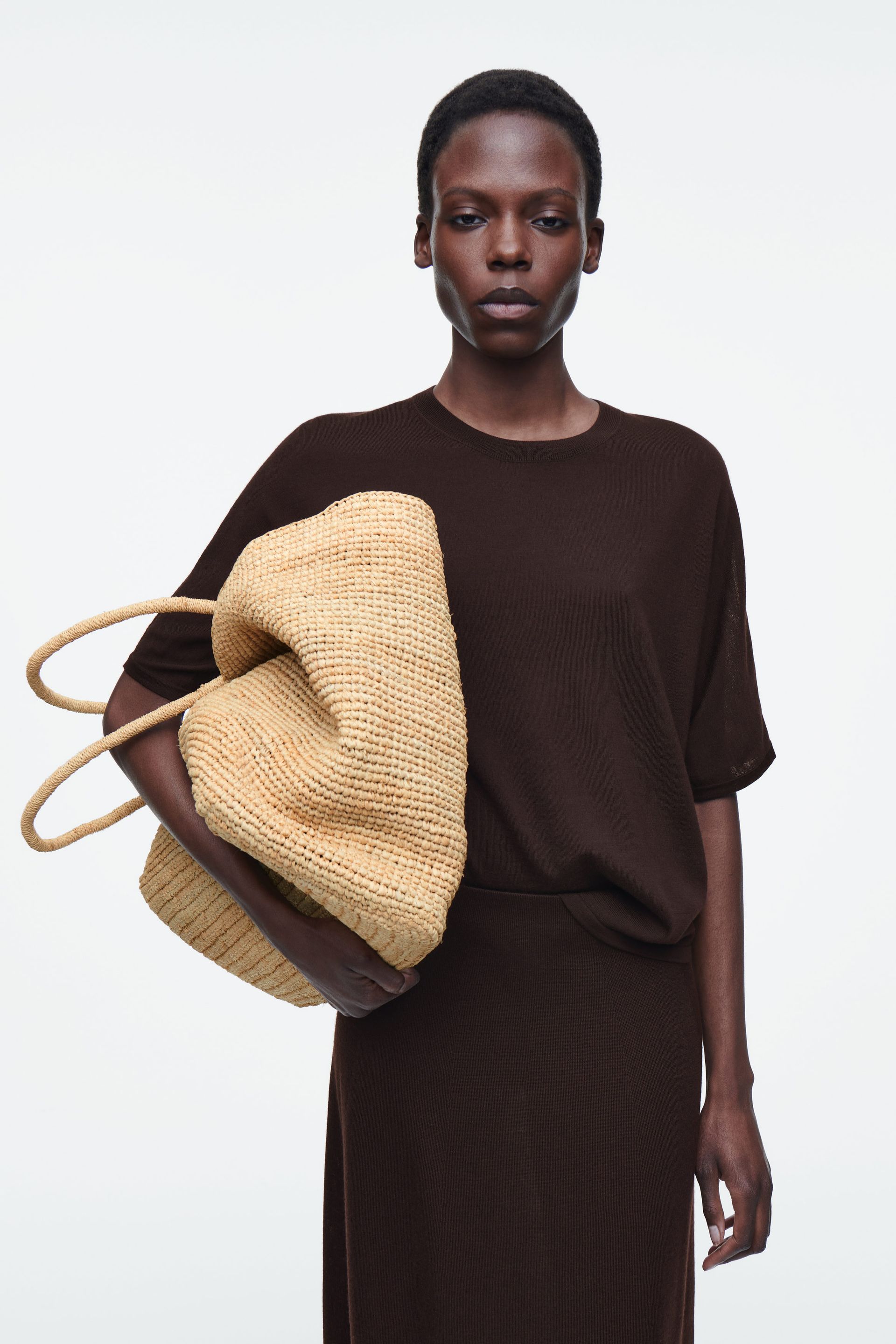 Hand-Woven Tote Bag - Raffia
